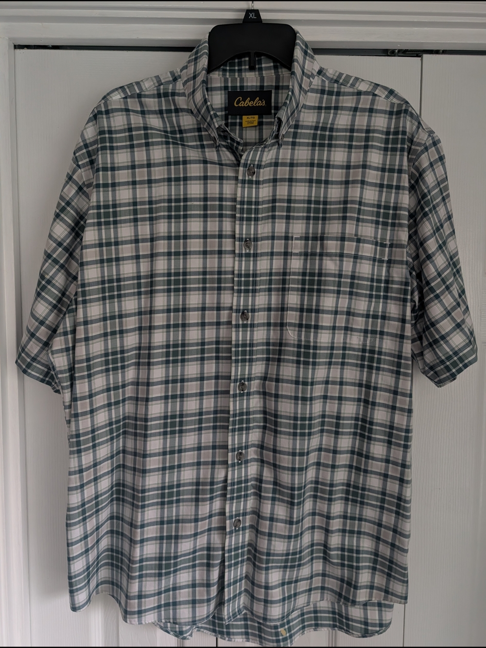 Cabela's Green and White Plaid Short-Sleeve Button-Down Shirt